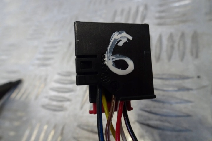 фото №5, Audi a6 c7 11r - дзеркало ліві 6 pin ly9b