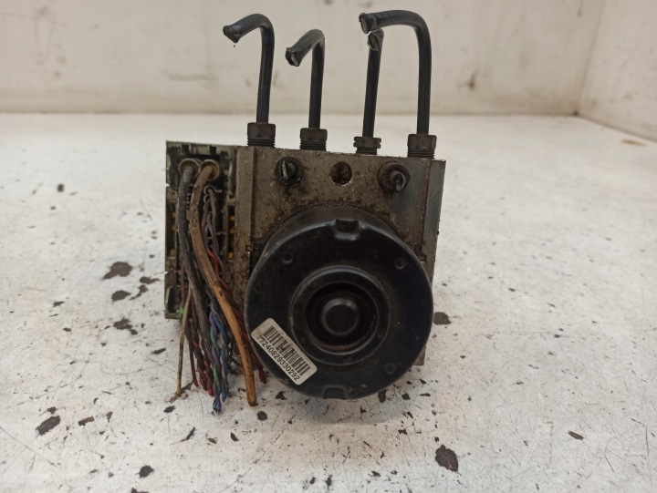фото №12, Citroen c3 ii главный тормозной цилиндр abs 100970-11673