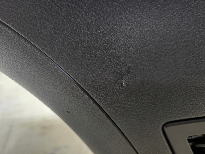 фото №13, Туннель средний подлокотник mercedes v-klasa w447 w448