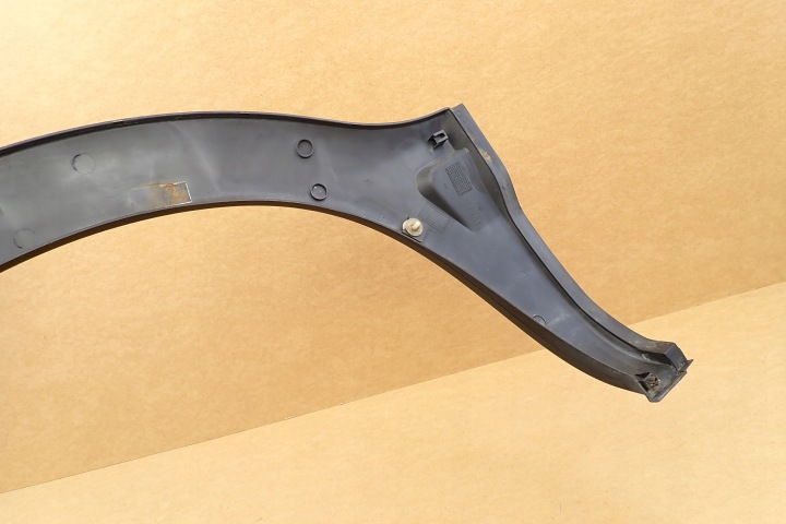 фото №8, Iveco daily iv v 06- молдинг крила підкрилки ліве зад задня 504099744 oem номер