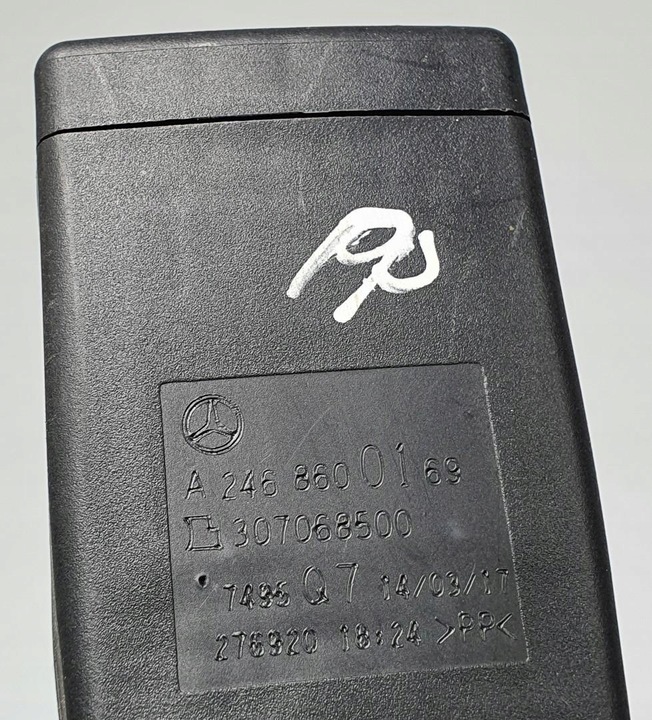фото №5, Застёжка ремня перед mercedes w176 w246 a2468600169 европа