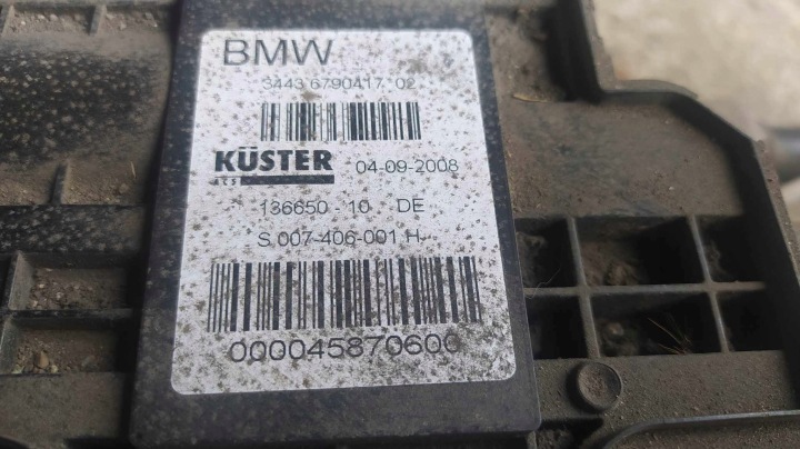 фото №6, Bmw f01 4.4 750 подвешивание балка зад дифференциал ручной 6790417 7577097 6775187