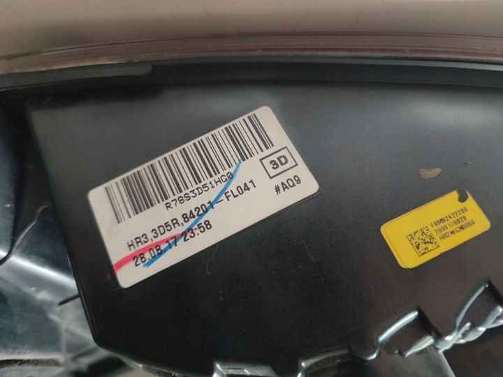 фото №9, Лампа праві зад задня права subaru xv рестайлінг європа 84201-fl041