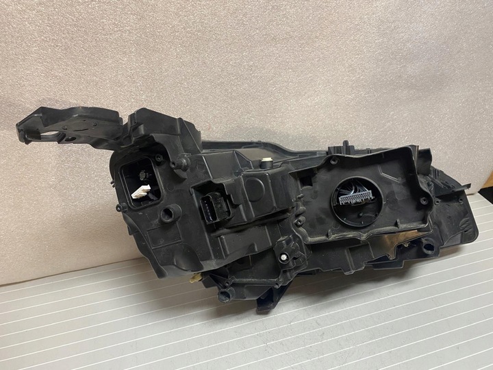 фото №10, Лампа ліва передня peugeot 3008 5008 ii повний led лівий перед