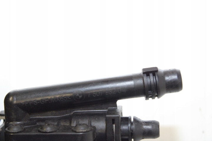 фото №8, Bmw e60 2.0i 3.0i e65 3.0i радиаторов масла коробки 7507982 основание канал