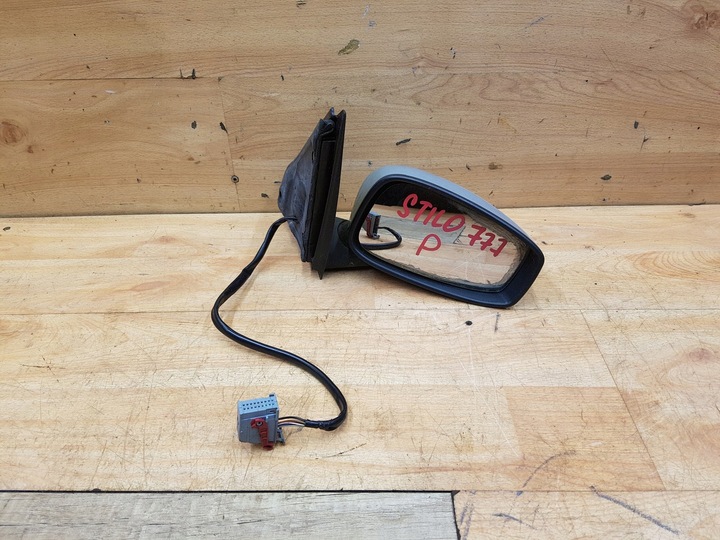 фото №1, Зеркало боковые правые fiat stilo eu