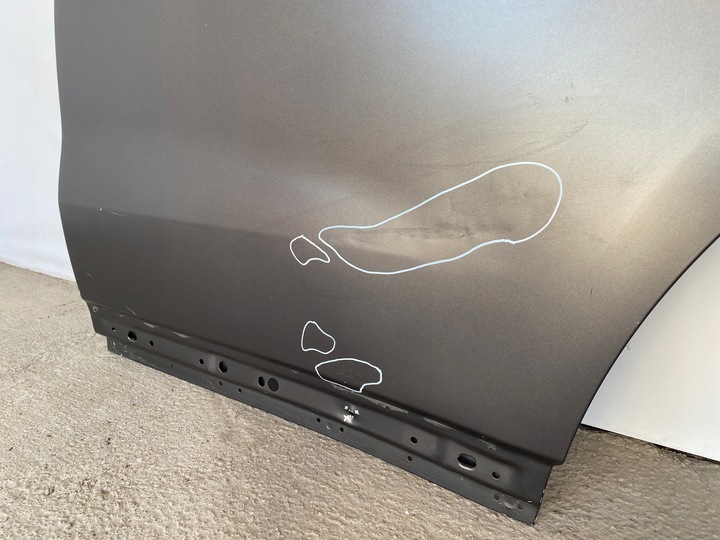 фото №12, Maserati levante дверь левая задние зад