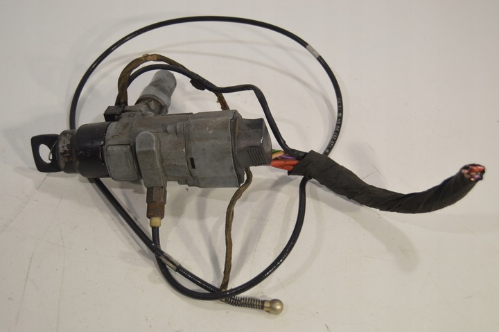 фото №4, Замок запалювання ключ штекер вставка mercedes w126 s клас 560se 560sel