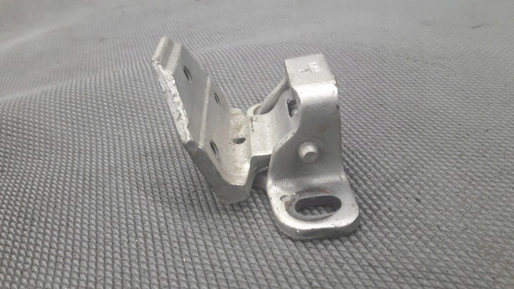 фото №6, Петля нижній двері лівий перед volvo 740
