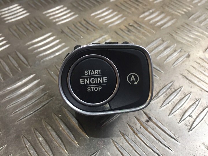 фото №1, Mercedes gle w167 панель старт сплав a1679054901