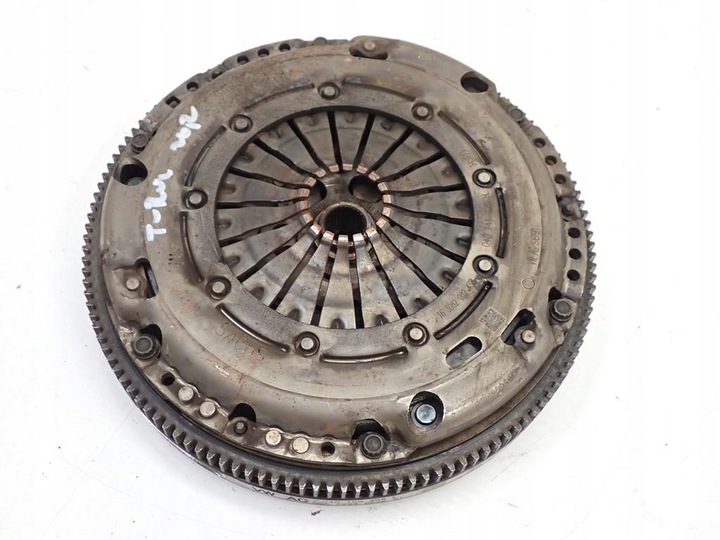 фото №15, Сцепление комплектные двухмассовый маховик 04c105266e 04c141025r vw t-roc 1.0 tsi dkr 20r