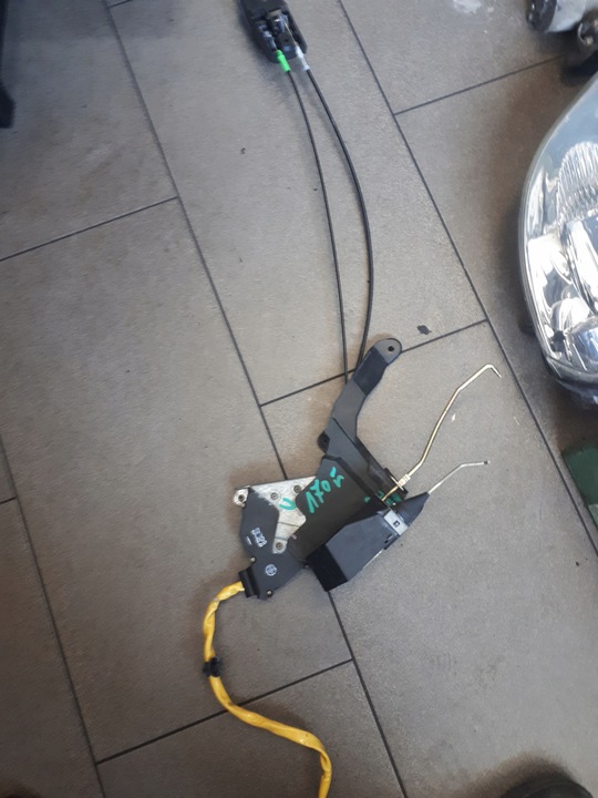 фото №1, Toyota rav 4 ii 2000-2005 замок лівий двері перед