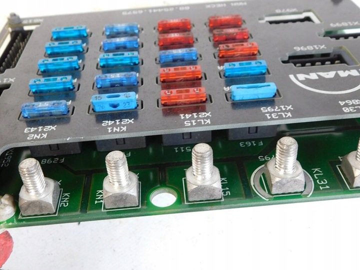 фото №7, Man ng 363 a 23 360km коробка предохранителей