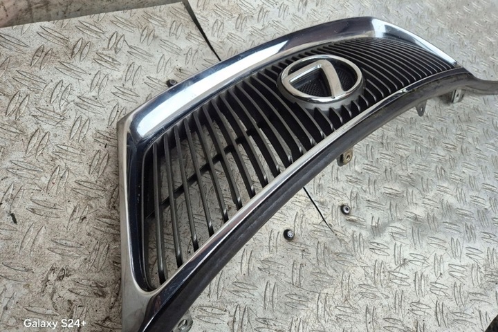 фото №10, Решётка радиатора lexus is ii gse2_, ale2_, use2_ 5311153120 2.2l дизель 2008