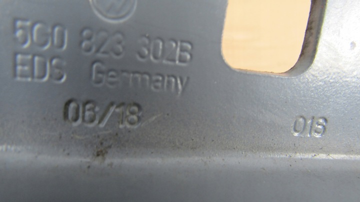 фото №2, Vw golf 7 vii петлі капота lb7w рекомендую