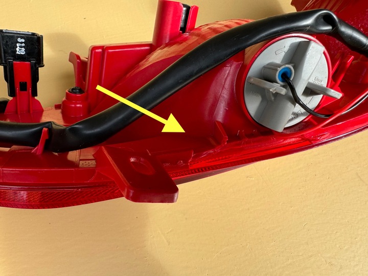 фото №16, Hyundai tucson 4 iv 20r- лампа протитуманна лівий зад ліва задня