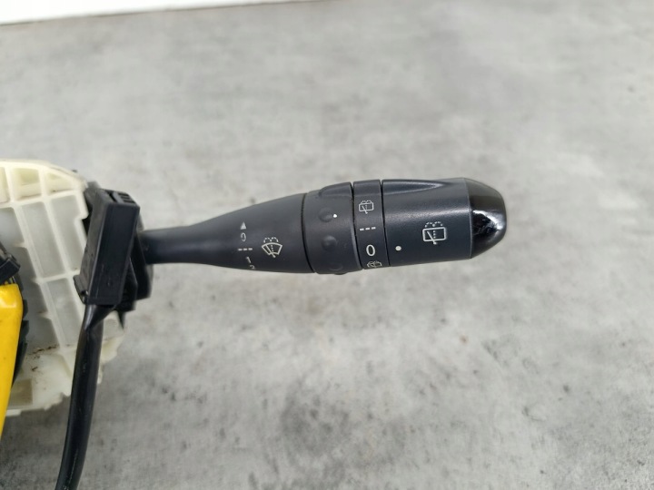 фото №7, Переключатель комбинированный smart forfour i mn148857xb a4545401244 1.5 cdi
