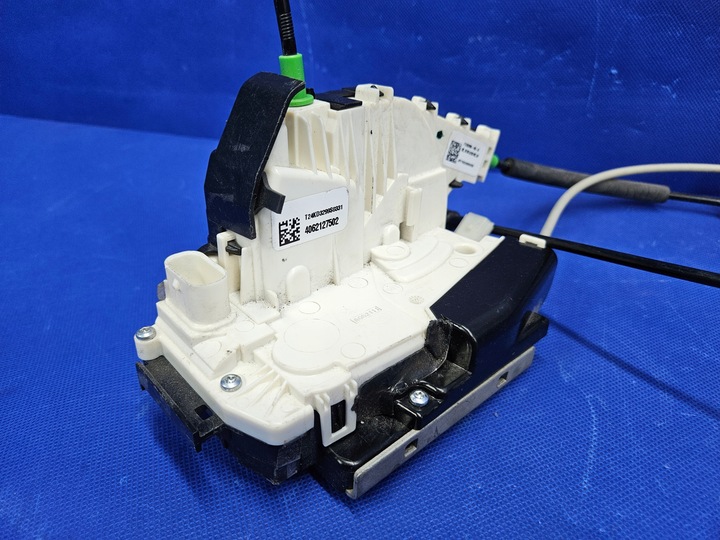 фото №3, Tesla модель x замок дверь правые перед переднее 1126200-00-b