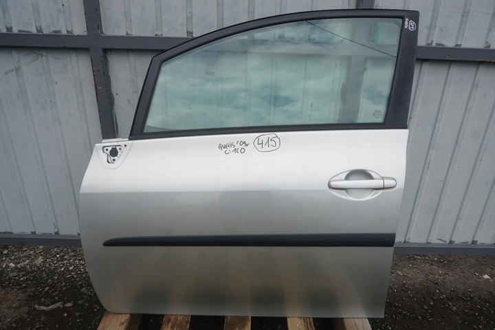 фото №1, Toyota auris i e15 двері ліві передні 1c0 сріблястий 2007рік nr.415