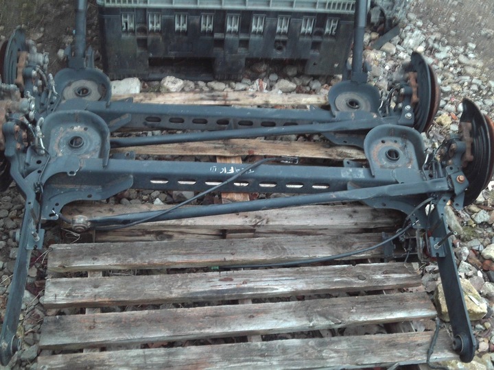 фото №6, Балка подвешивание зад trafic iii vivaro nv300 14-