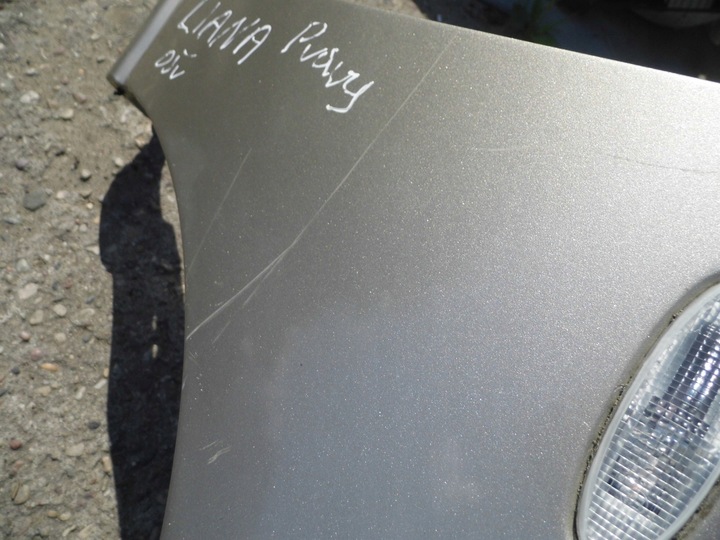 фото №14, Suzuki liana 1.6b 05' крило праві za4d09