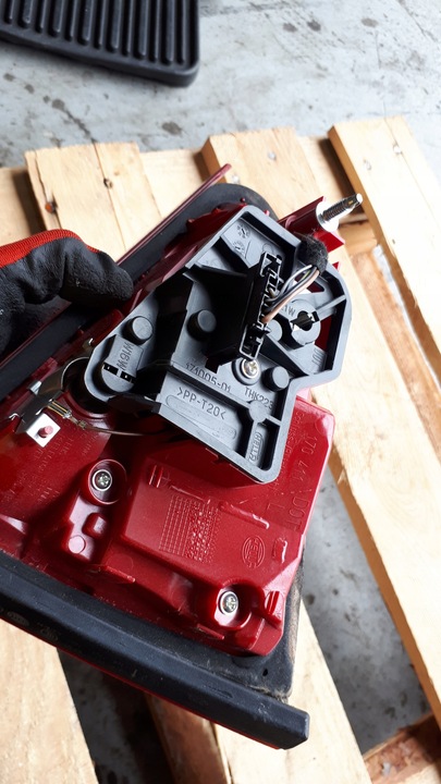 фото №9, S4 b8 a4 лампа левая левый зад w крышка багажника led