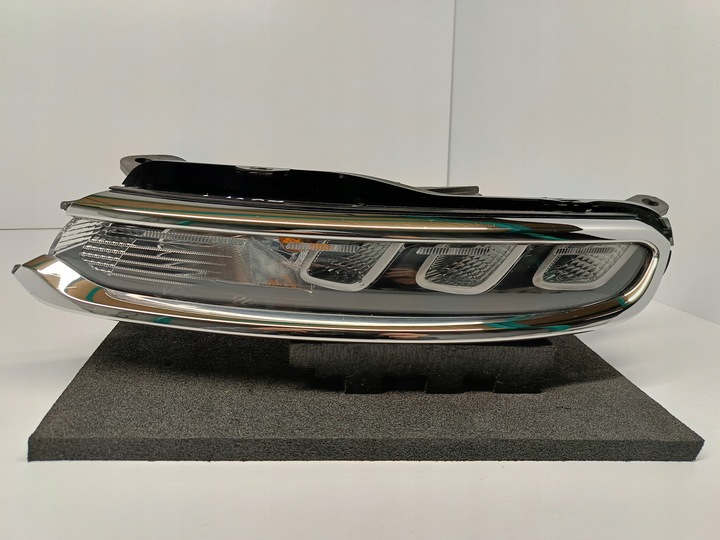 фото №1, Citroen c3 iii 16- лампа ліва світло drl ліві перед led oem 9823313080