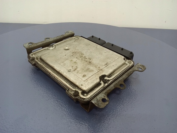 фото №5, Alfa romeo 156 1.9 jtd блок управления двигателем (ecu) 55196563 0281011984