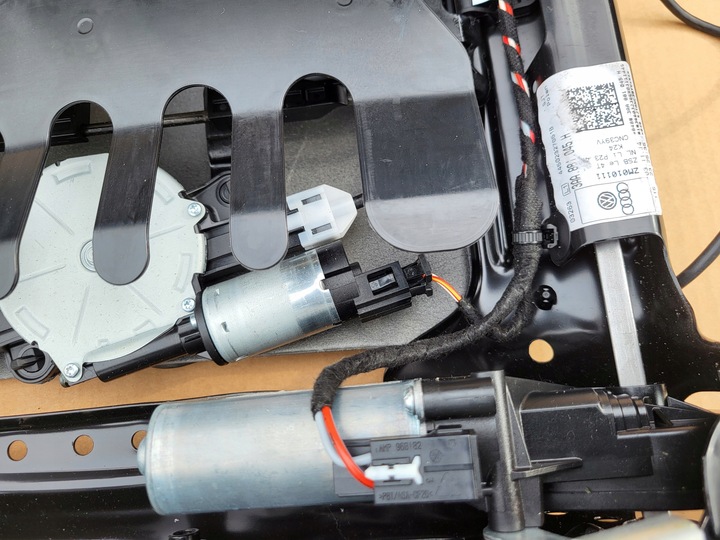 фото №3, Каркас спинка сидіння водія регулювання lędźwi vw passat b8 3g rline оригінальний номер