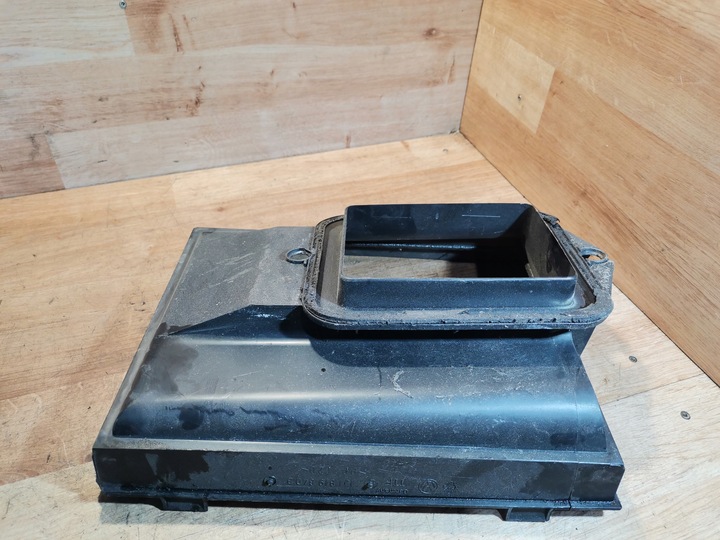 фото №8, Корпус фільтра салонного a3 8l golf iv 1j1819640b