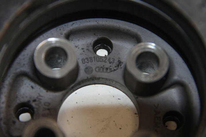 фото №5, Шкив насоса audi vw seat skoda 1.9 2.0 tdi 038105243
