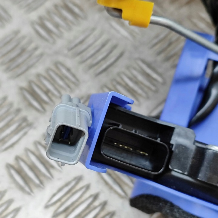 фото №7, Kia ev6 2021 зад сторона левая ручка наружная дверь передних