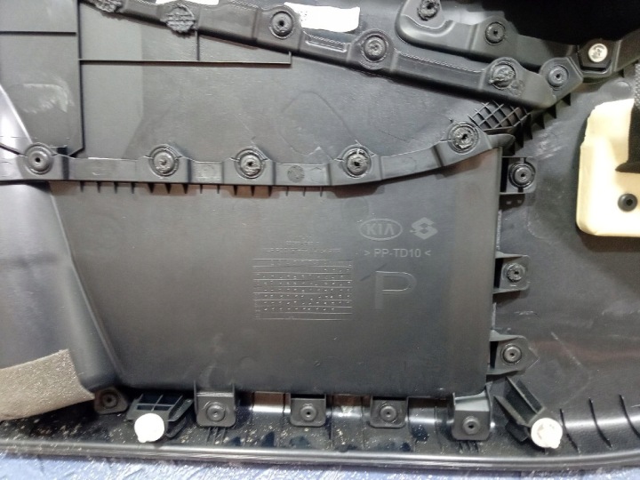 фото №8, Kia picanto iii 17- карта дверь перед левая 82370g6010