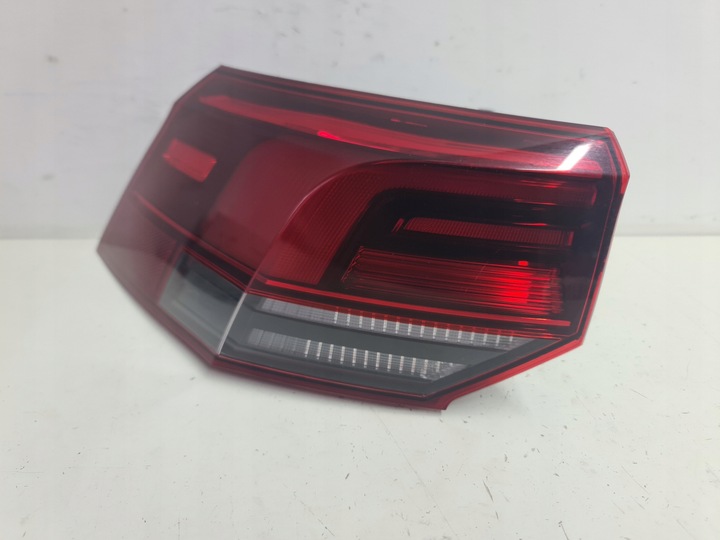 фото №1, Лампа зад задняя левая vw golf viii 8 5h0945095c