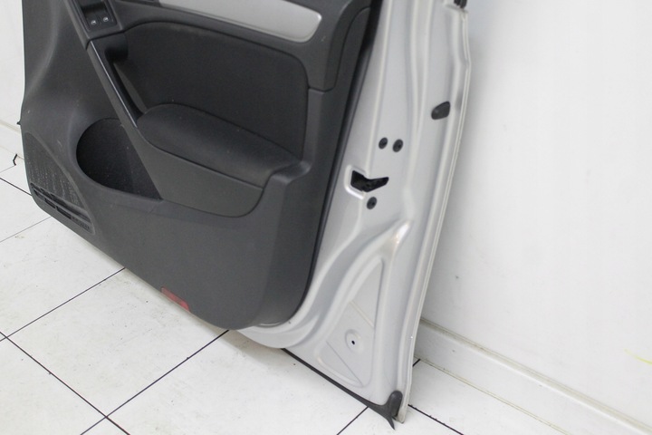 фото №15, Дверь правый перед правые передние volkswagen vw golf vi hb 5d 2008r- la7w