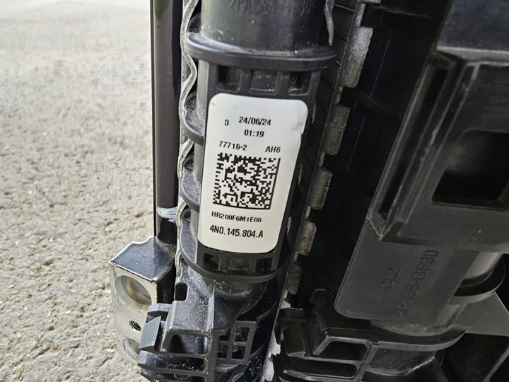 фото №10, Комплект радіатор вентилятори audi a8 d5 60 tfsi e quattro 462 km