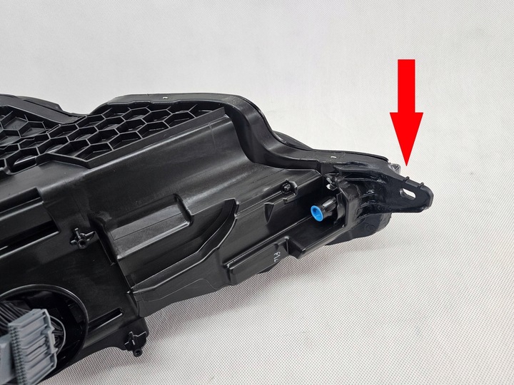 фото №12, Volvo s60 ii v60 iii 2017+ лампа перед права повний led mid 32314161 європа