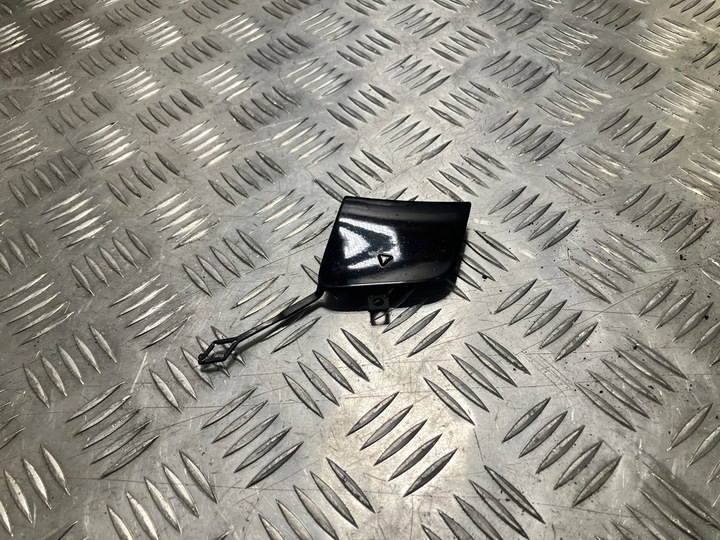 фото №1, Заглушка фаркоп бампер перед amg mercedes w177