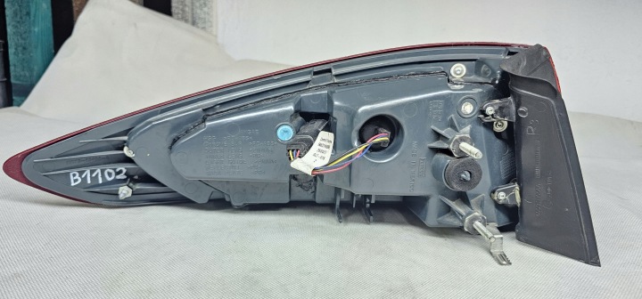фото №9, Фара зад ford fusion права hs73-13404-a oem номер