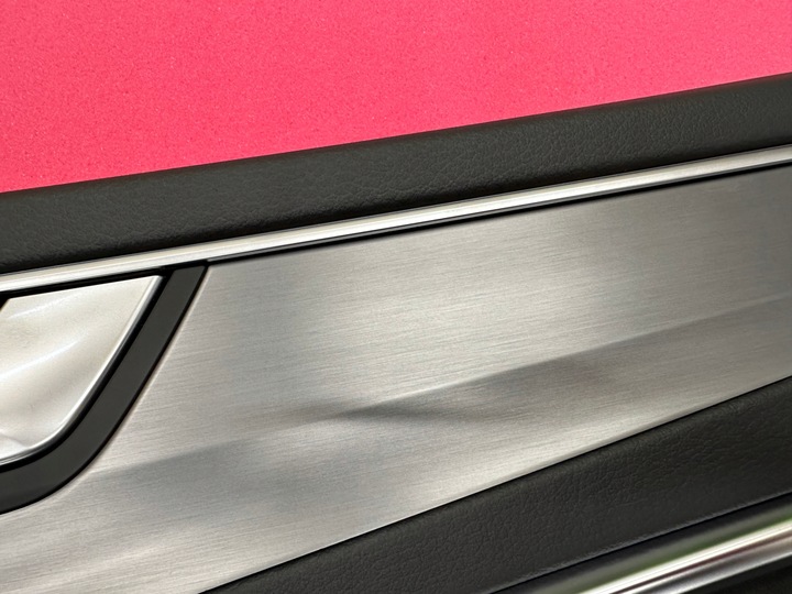 фото №10, Боковина оббивка двері a7 s7 c8 праві зад алькантара b&o ambiente ідеальний