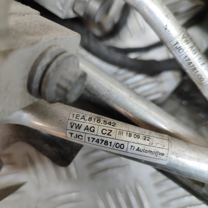 фото №6, Volkswagen id.4 2023 радіаторів / комплект