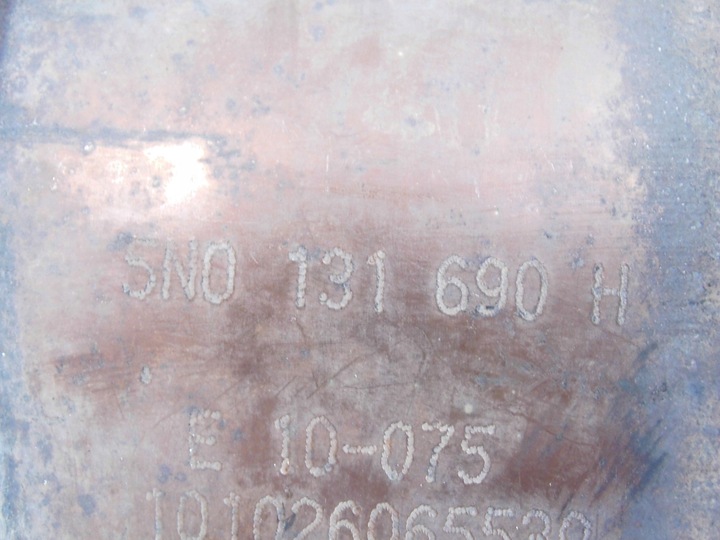 фото №10, Каталізатор 1k0131701bn 5n0131690h tiguan 5n q3 8u 2.0tsi tfsi caw оригінал