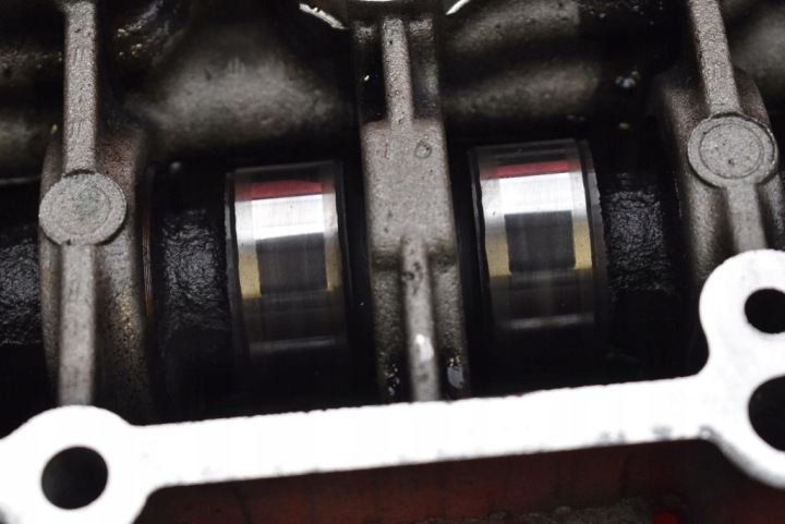 фото №15, Кришка клапанів корпус вали 55194358 alfa romeo 159 1 i 1.9 jtd 150 km