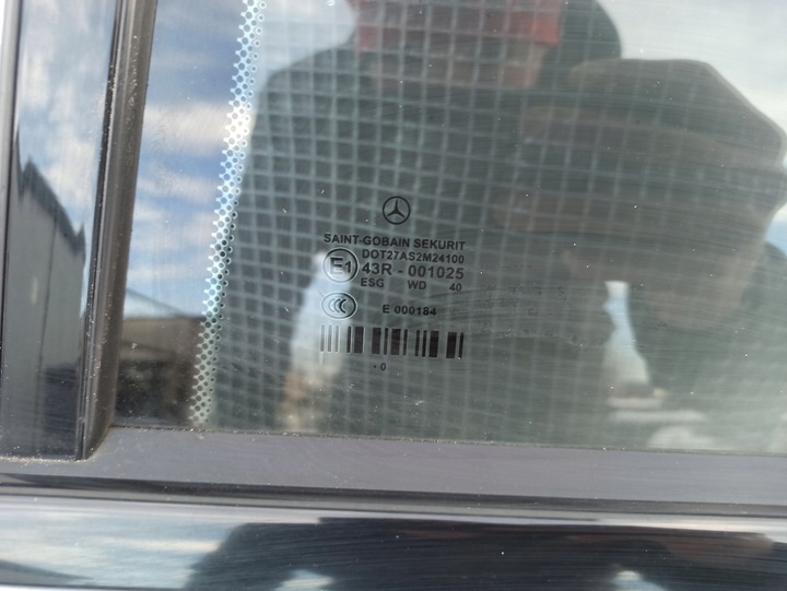 фото №9, Mercedes w212 e-klasa sedan дверь левая задние зад 775 идеальные w цвет