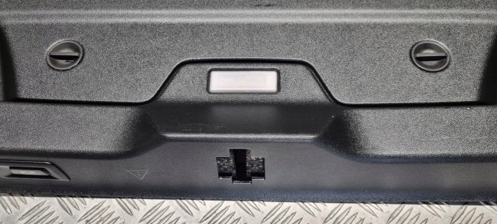 фото №11, Bmw g31 карта захист кришки багажника зад 7390400