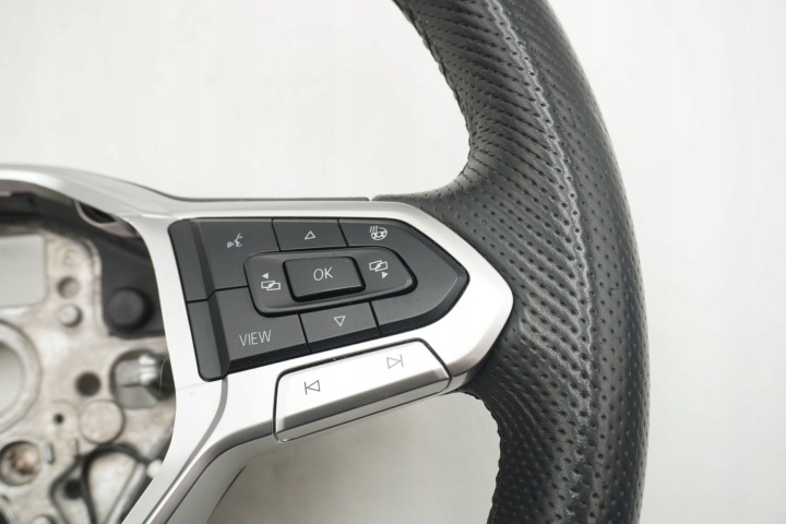 фото №12, Руль кожаный многофункциональная vw passat b8 gte 3g0419089bd