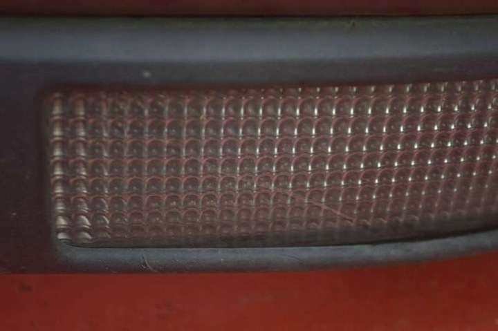 фото №8, Бампер зад задний красный pdc citroen c4 1 i 5d hb 04-08