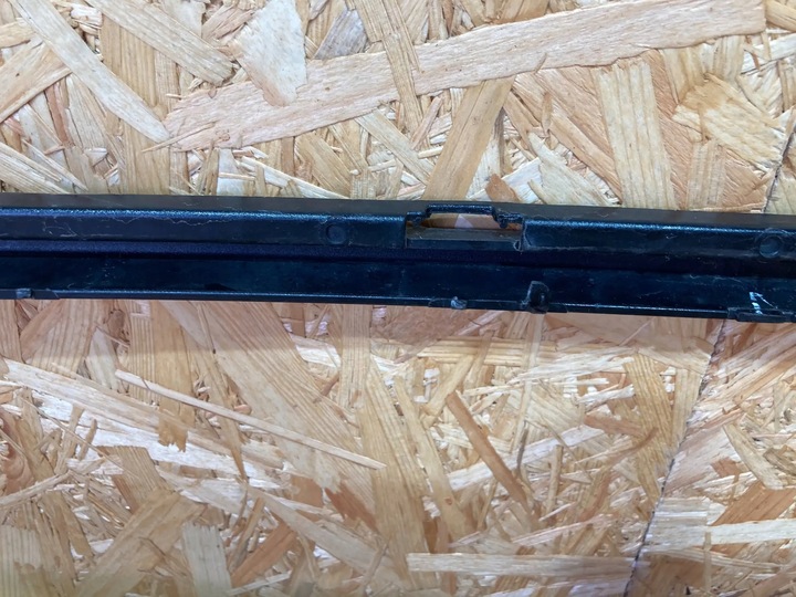 фото №8, Ford kuga mk2 решётка средняя бампера перед