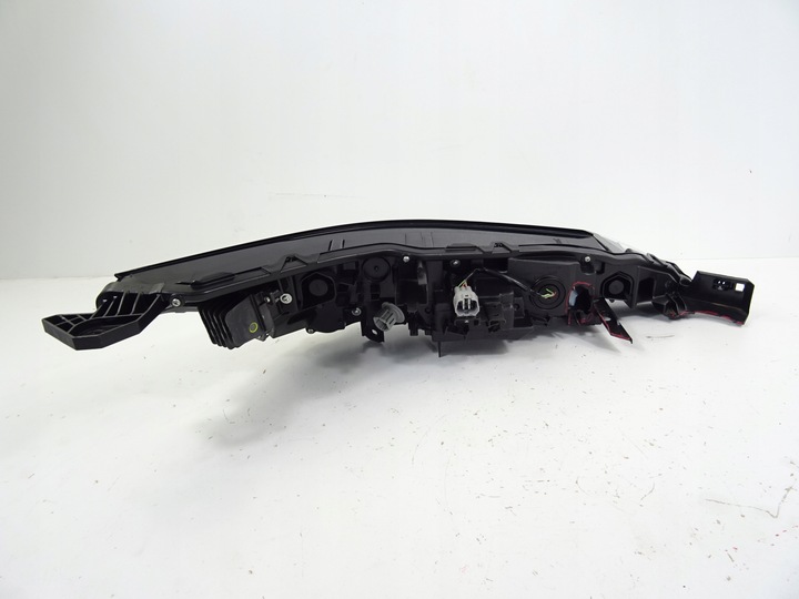 фото №6, Nissan x-trail 4 t33 1.5 v-ct e-power 22r лампа левая верхняя перед led uk