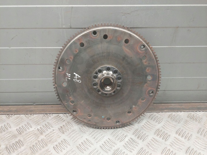 фото №1, Audi a8 s8 d4 4h 2012 колесо маховики